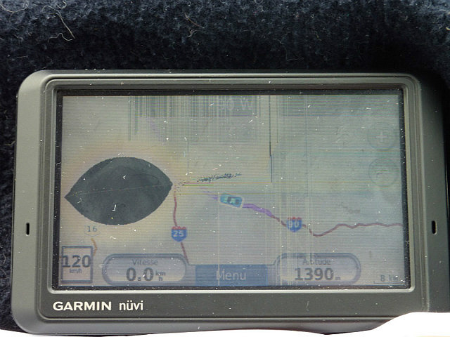 Notre GPS nous envoi tout droit dans un trou noir!