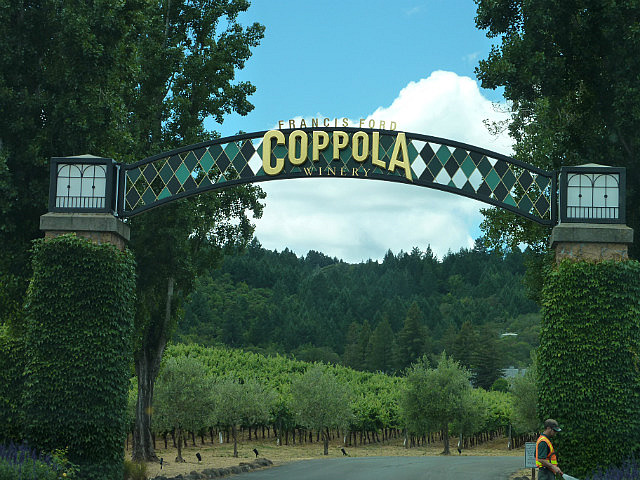 Entrée du domaine Coppola