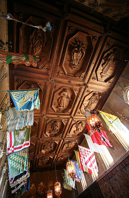 Plafond de la salle de diner