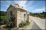 Petite chapelle à l'entrée du vignoble