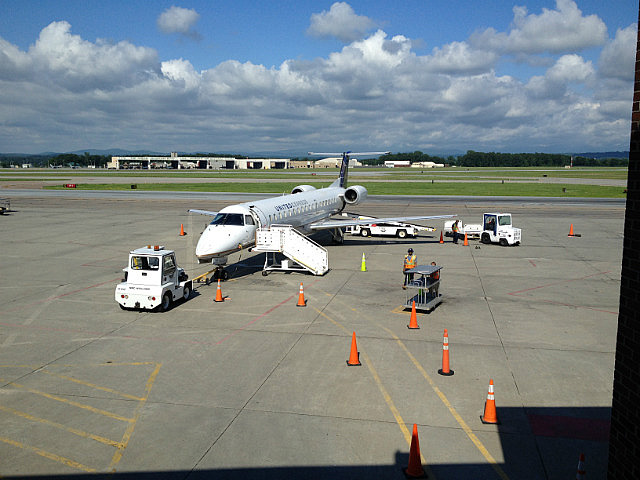 Notre avion Embraer 145