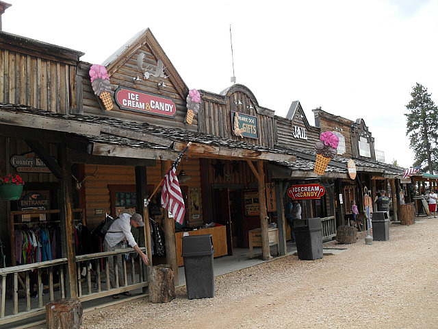 Boutiques souvenir et rock shop à Bryce