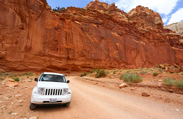 Capitol Reef Grand Wash Trail