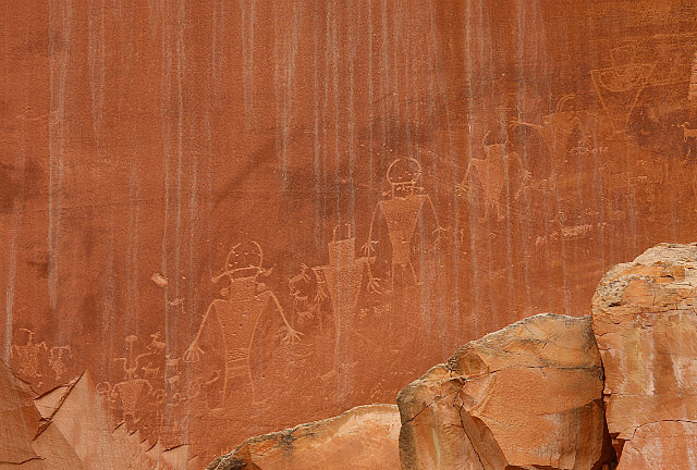 Petroglyphes Anasazi près de la Fremont river