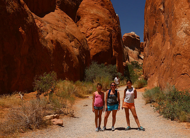 Devil's Garden Trailhead