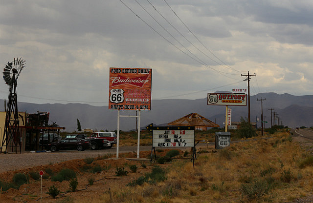 Petit saloon invitant sur la route 66