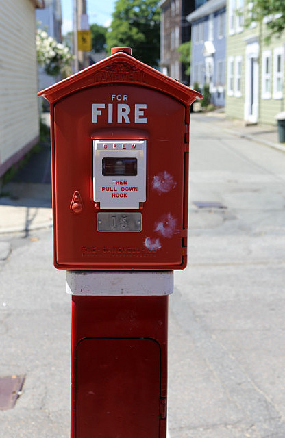 L'alarme de feu est disponible au coin de la rue!