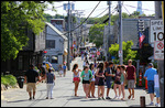 Foule bigarrée sur Bearskin Neck