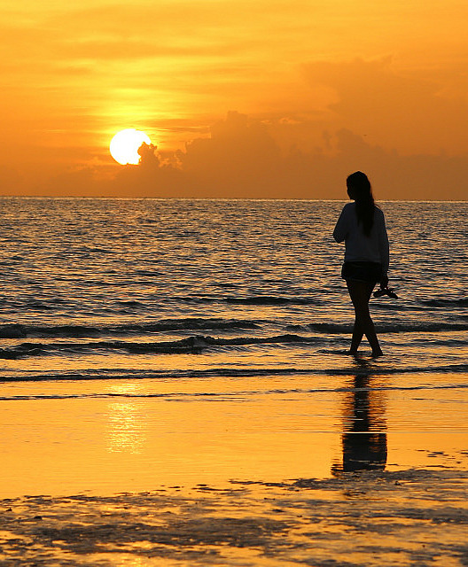 Alice et le coucher de soleil